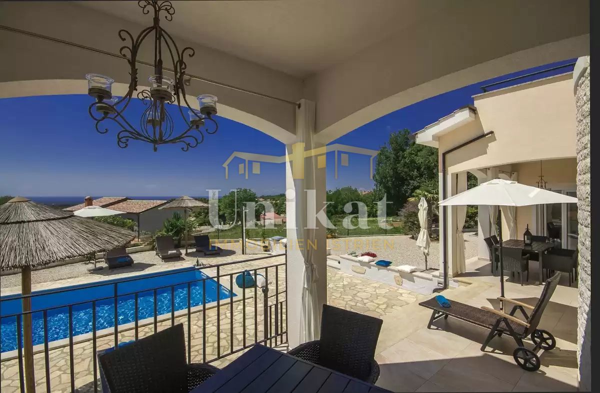 Luksuzna vila s fantastičnim pogledom na morje